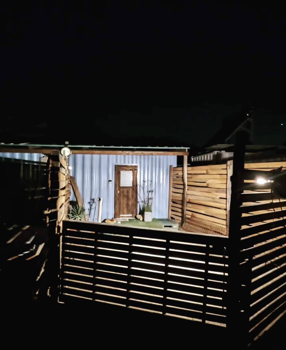 夜のSkyコテージ3